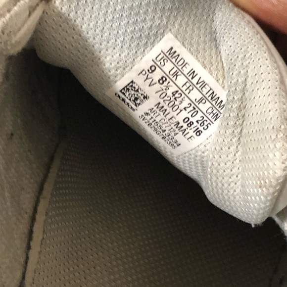 Shoes - Picture 5 of 5